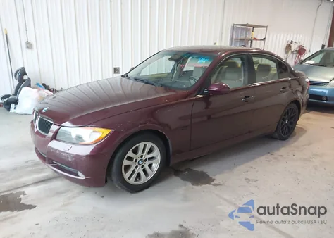 2007 BMW 328Xi z USA, uszkodzony, nr VIN WBAVC93587K031856